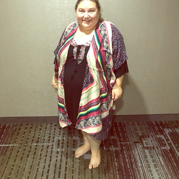 Major sale $15 was $40 plus sized rainbow kimono floral perfect festival - Picture 1 of 8